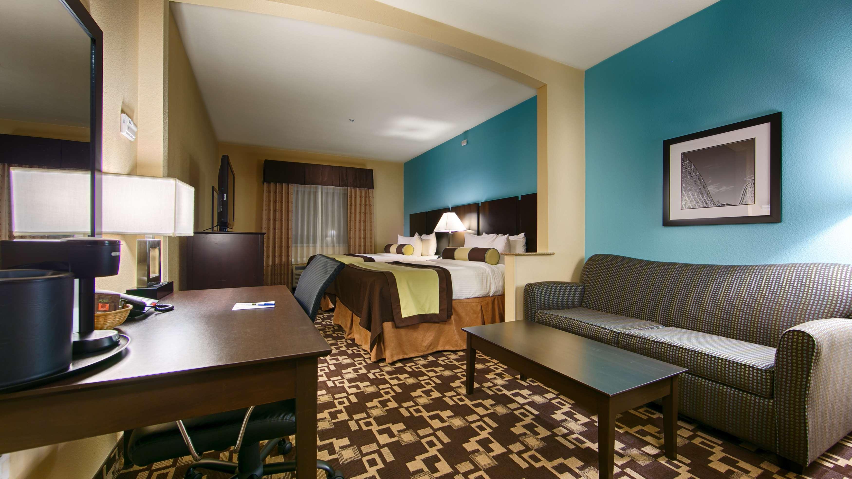 Western Arlington North & Hotel 3*