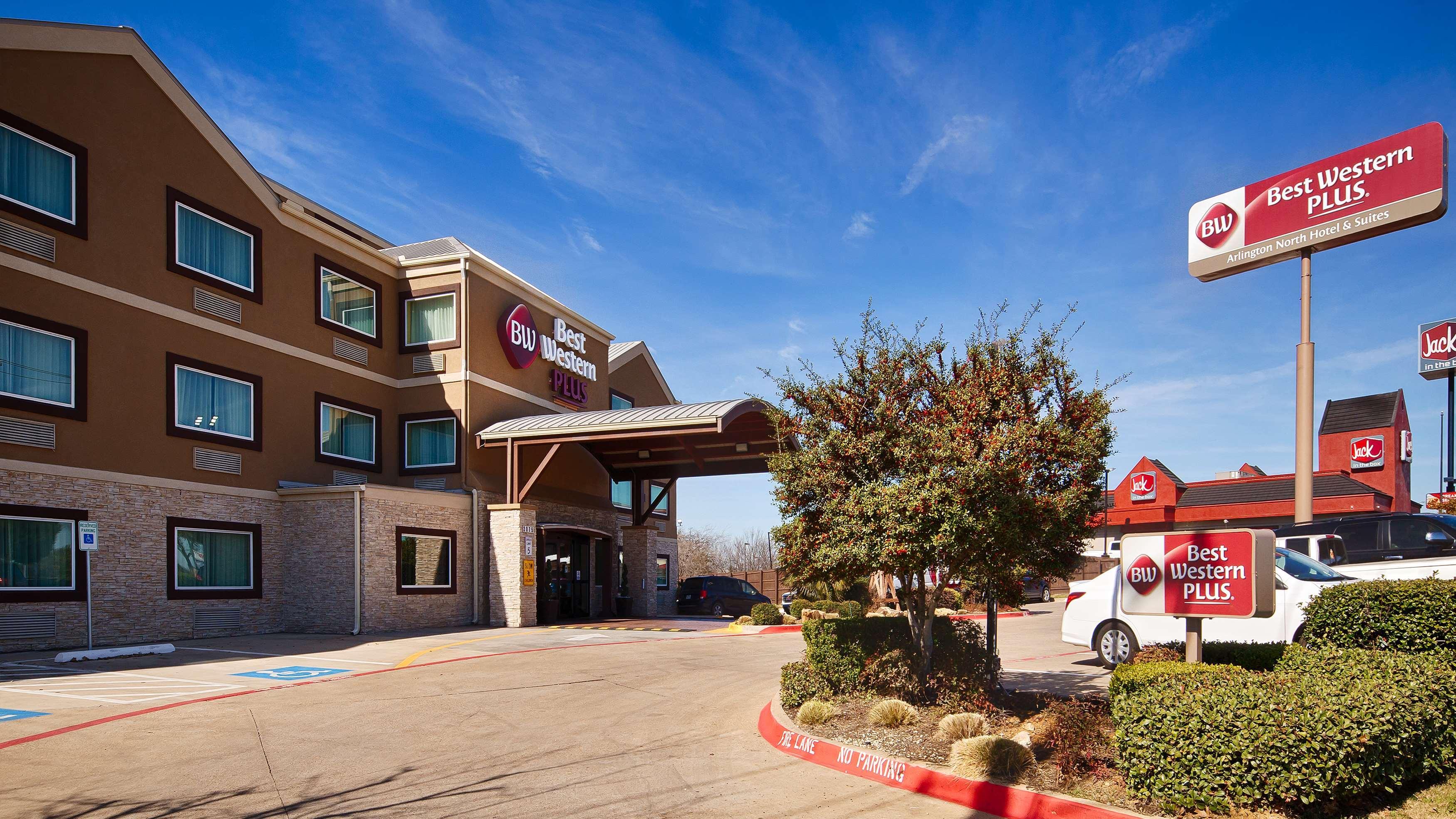 Hotel Western Arlington North & 3*
