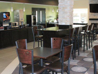 Western Arlington North & Hotel 3*