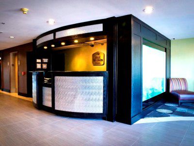 Hotel Western Arlington North &