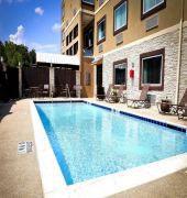 Western Arlington North & Hotel