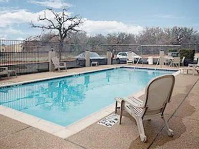 Hotel Western Arlington North & Grand Prairie